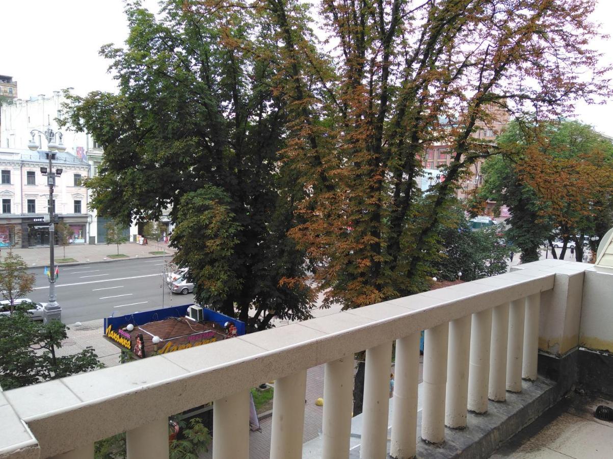 Квартира С Террасой, Крещатик 29, Бессарабка Kiev Extérieur photo
