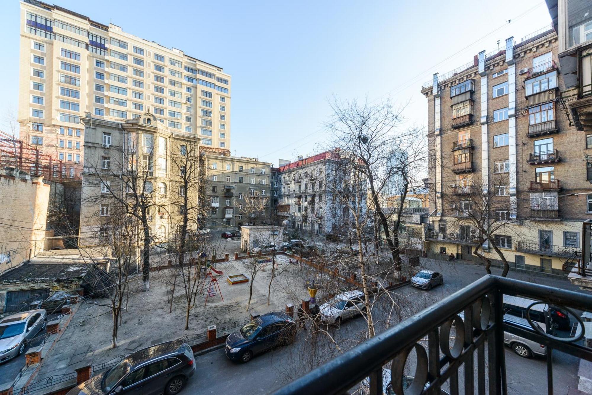 Квартира С Террасой, Крещатик 29, Бессарабка Kiev Extérieur photo